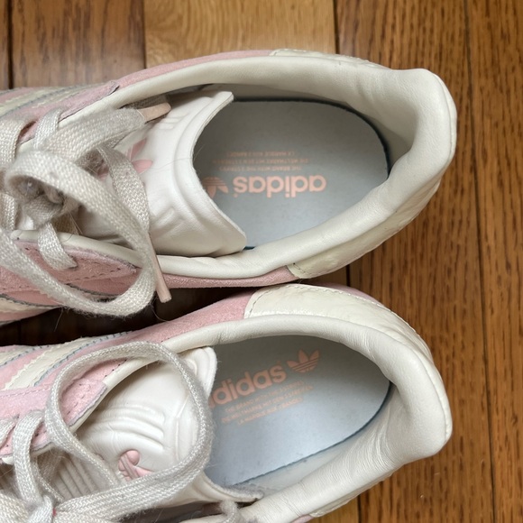 ADIDAS GAZELLES SIZE 6.5 LIKE NEW - Picture 5 of 7